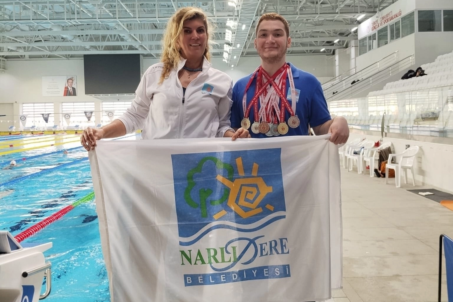 Sarp Börekci İzmir Yüzme Şampiyonası’ndan 8 Madalya ile Döndü